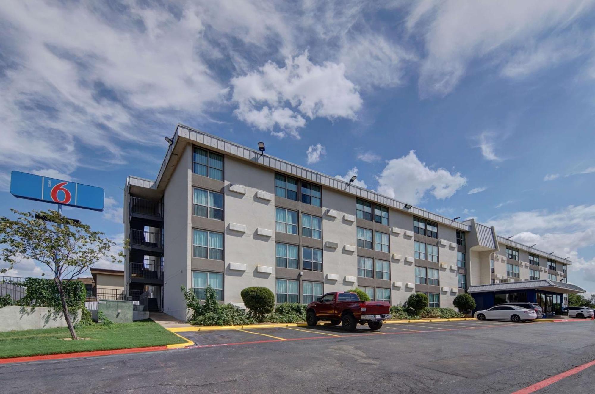 Motel 6-Fort Worth, Tx - Downtown East Eksteriør bilde